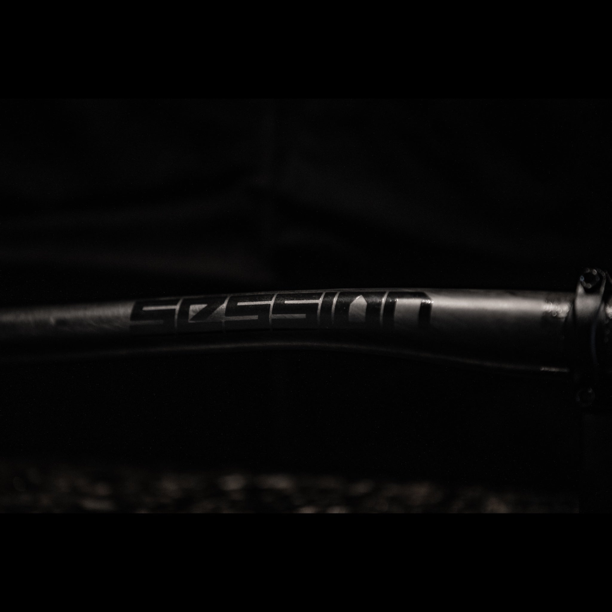 SESSION XC CARBON 200 HANDLEBAR 780mm FLAT - 31.8 mm